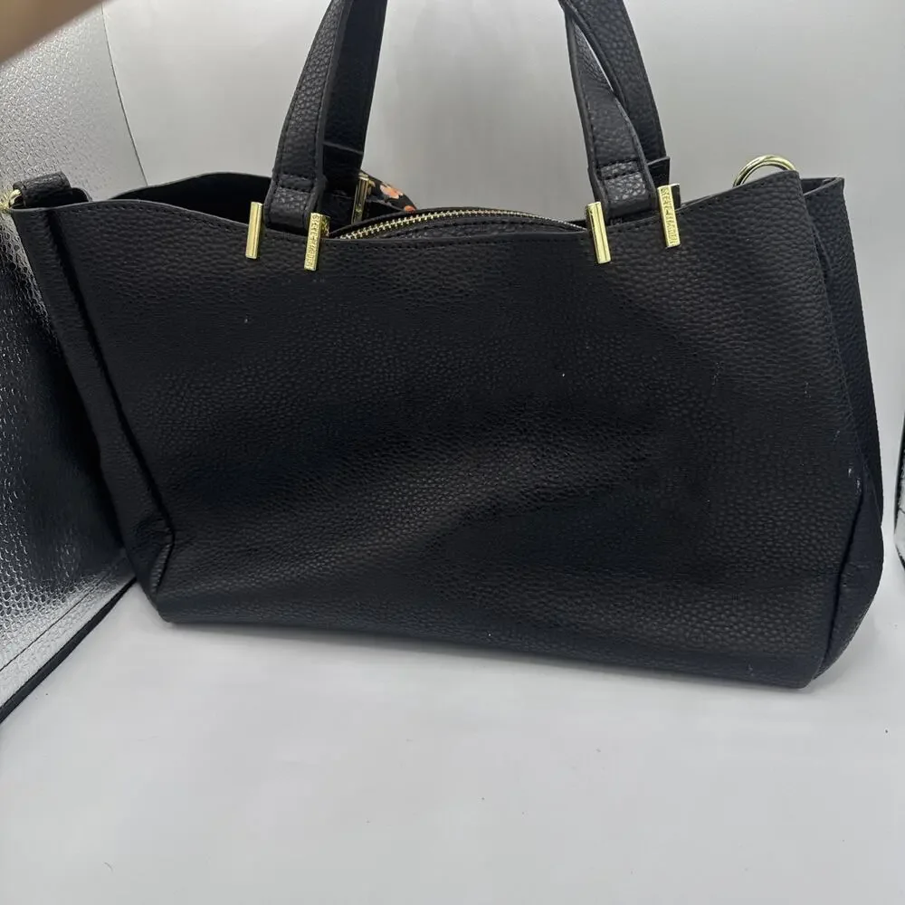 Steve Madden Logo Tote Bag Detachable Coin Wallet Gray Black Silver